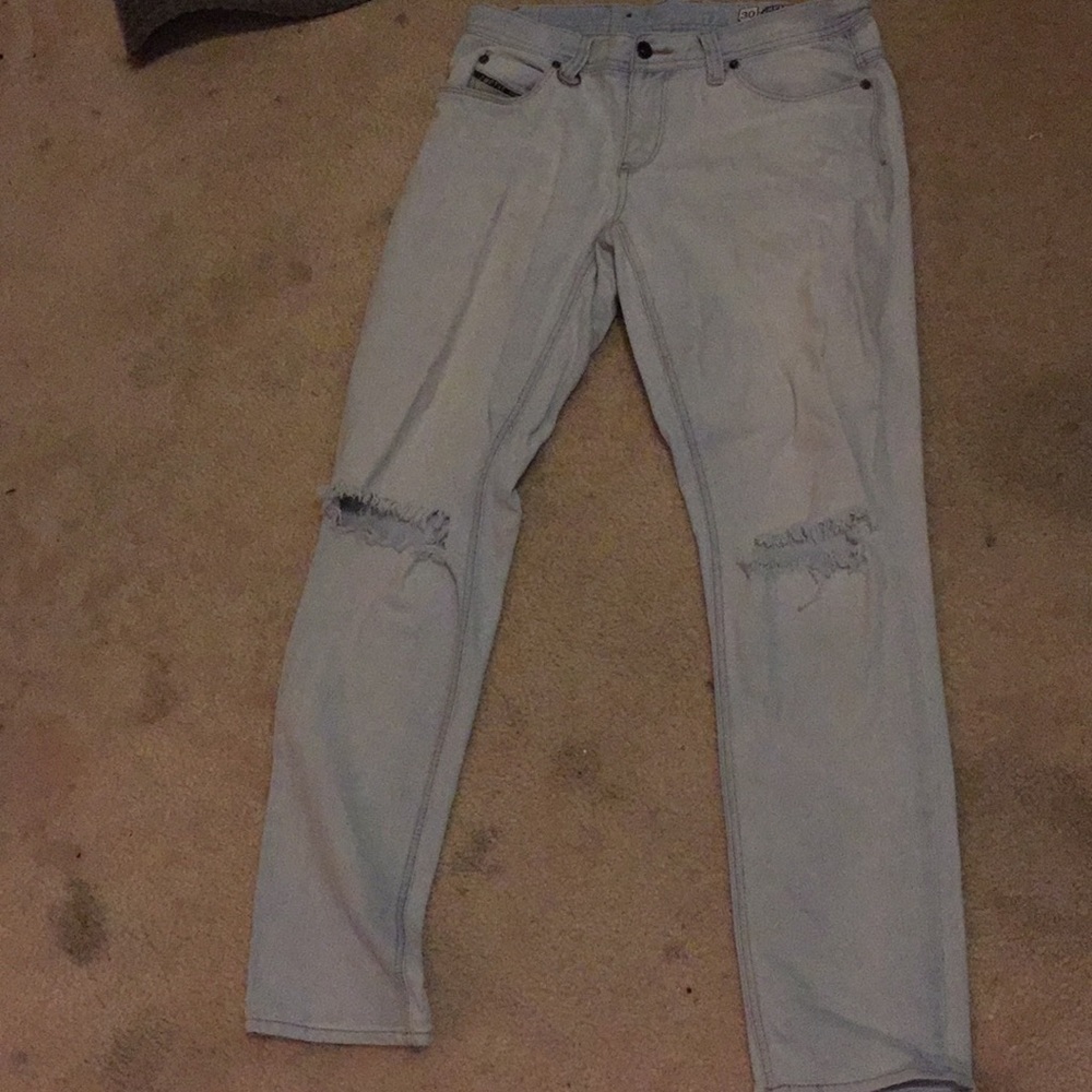Denim Ripped Jeans. ( dont look at the floor)